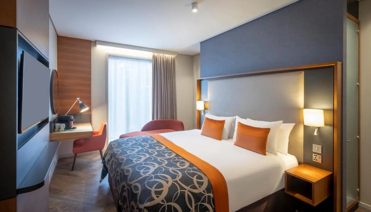 Executive King Room